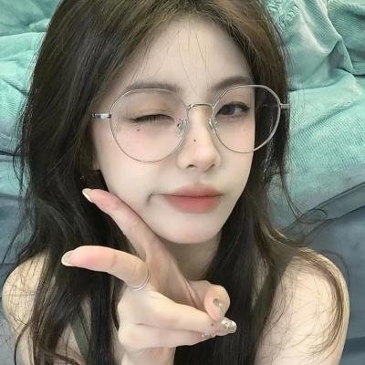 再世红装覆江山